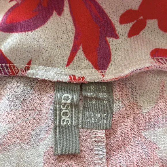 Magenta Floral Circle Skirt – Size 6 - Picture 4 of 4